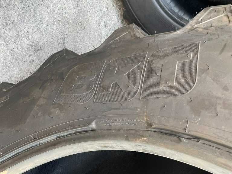 Radiale Cauciucuri noi de tractor 580/70R38 Anvelope BKT agrimax