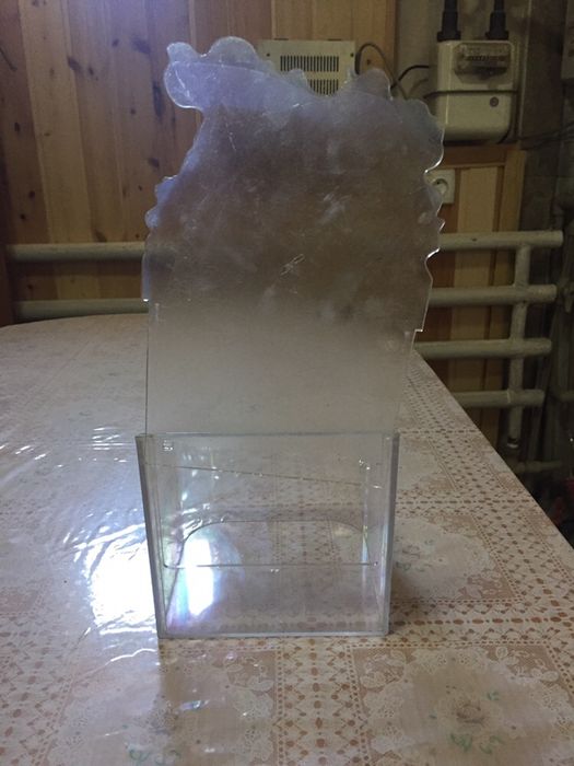 Контейнер пластиковый для мелочёвки.