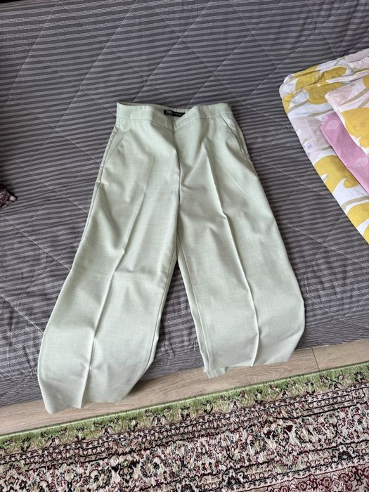 Брючный костюм Zara