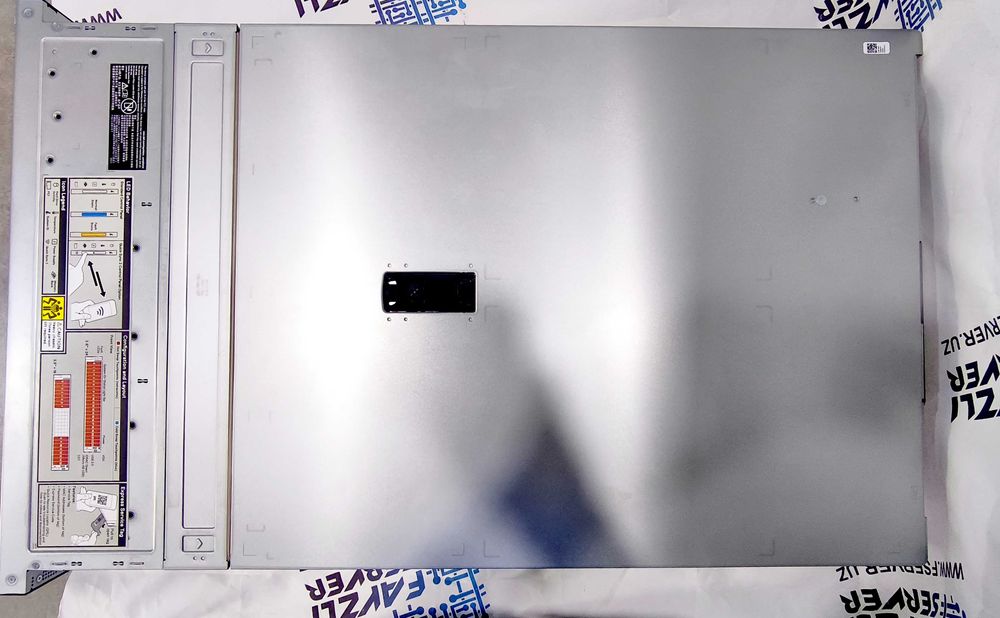 Dell PowerEdge R760 24SFF