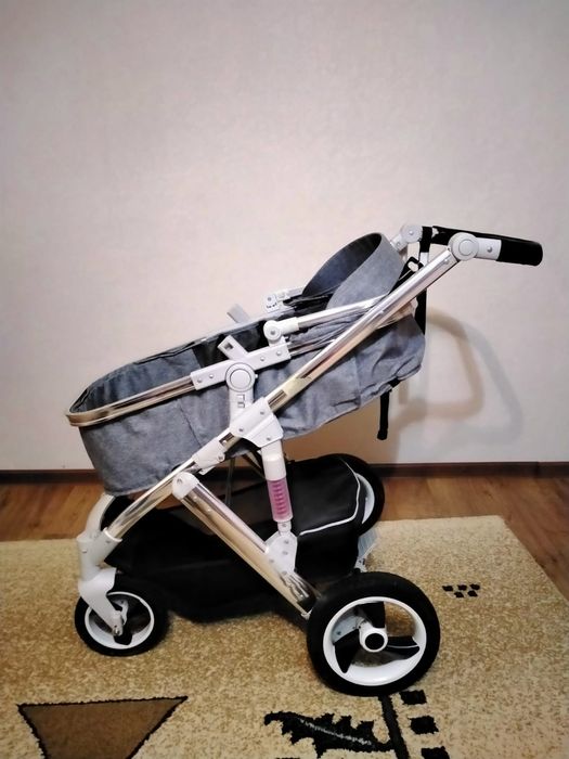 Детская универсальная  коляска