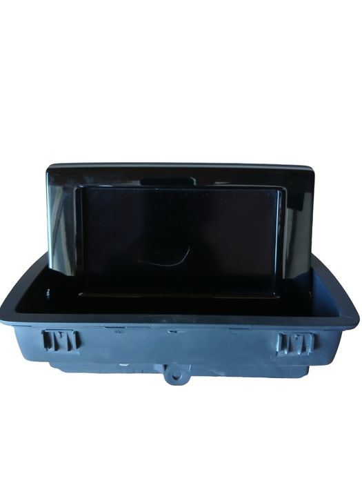 Display/Navigatie Audi Q3 8U, 8Ub, 8Ug 2011 - 2018 Cu Defect