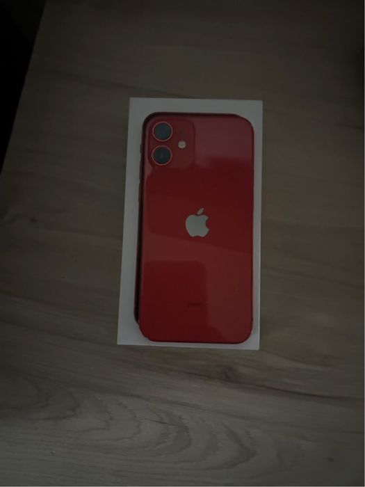 Пордава се iphone 12 mini RED PRODUCT