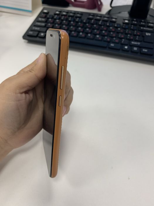 Сотовый тел Huawei