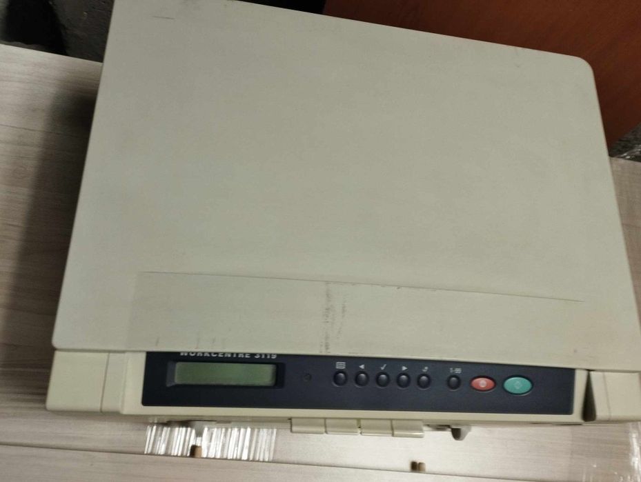 Принтер с скенер