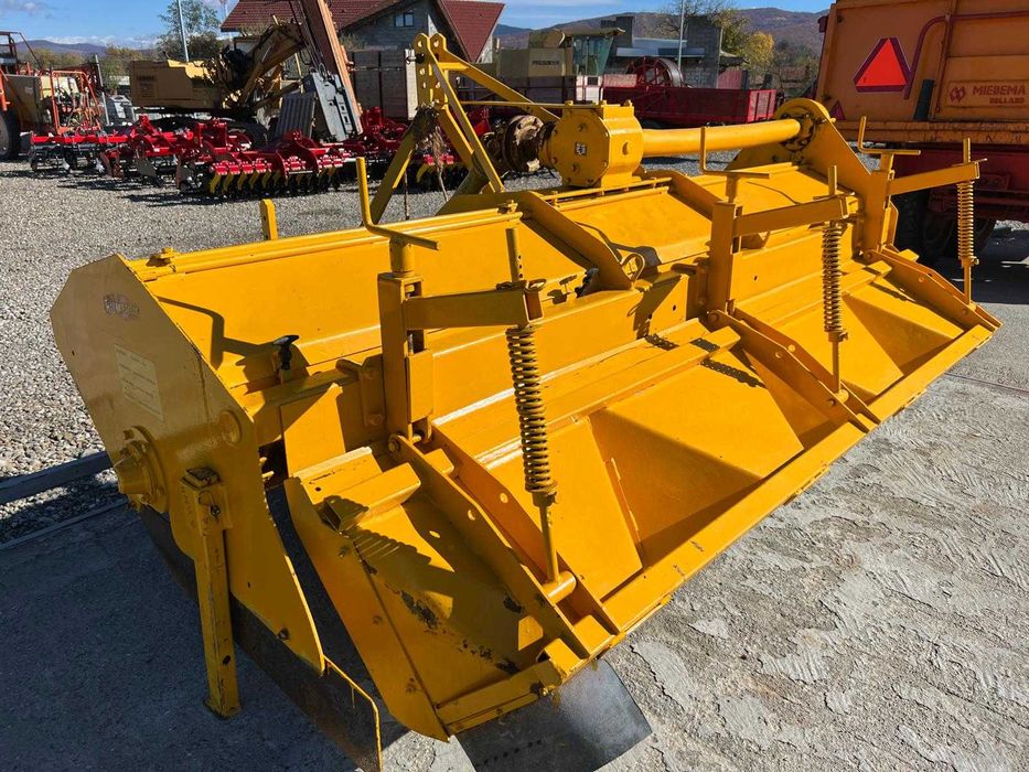 Фреза с лехообразувател Rumptstad 5FZS – 4 реда