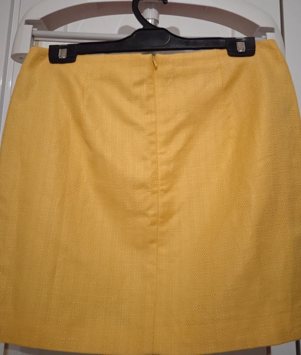 Продам юбку с подкладом, размер 36