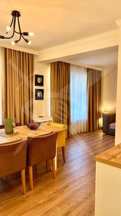 Продава се Тристаен апартамент в Пловдив, Каменица 1 - 110 кв.м за 3014 €/кв.м - Снимка #9