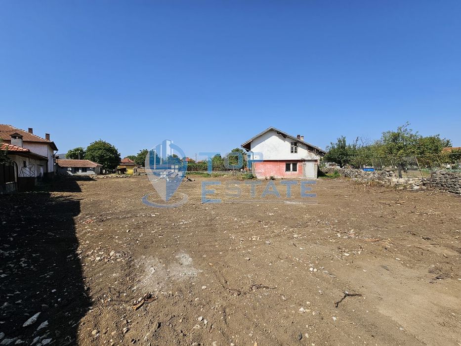 Продава се Къща в с. Първомайци, Област Велико Търново - 260 кв.м за 252 €/кв.м - Снимка #3