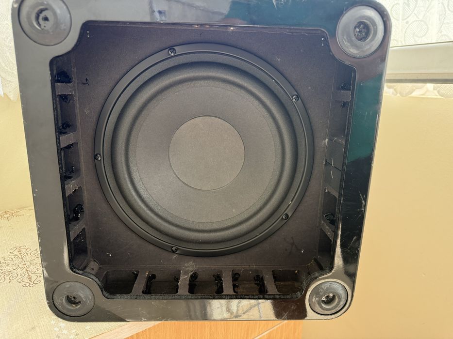 Harman Kardon SUB-TS11 Активен Subwoofer Като нов
