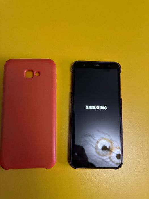 Samsung Galaxy J4 Plus | Telefon funcțional | Design elegant