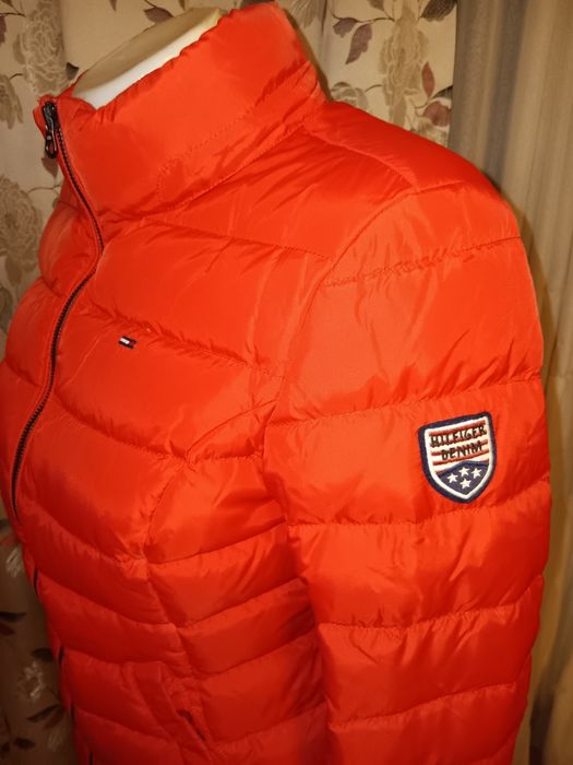 Geaca Tommy Hilfiger de dama,marime S.