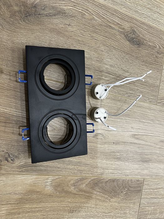 Точечные 11шт продам