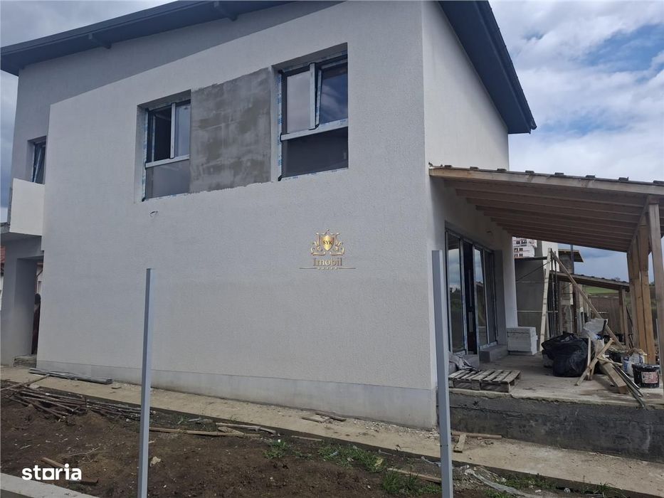 Vila 4 camere central Miroslava -500mp teren  finalizare rapida