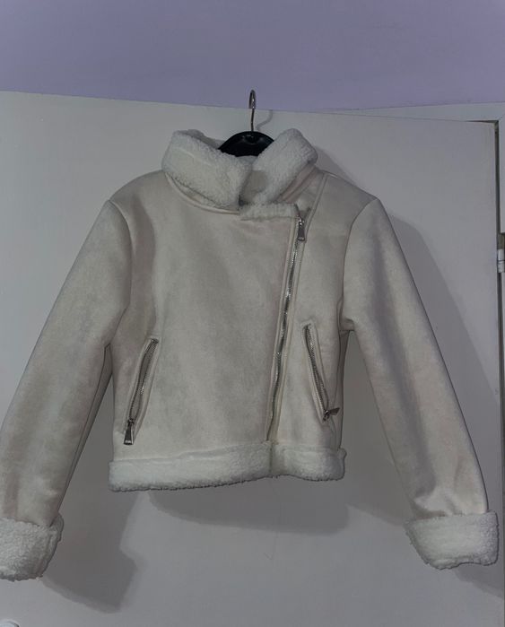 Дамско ново бяло яке