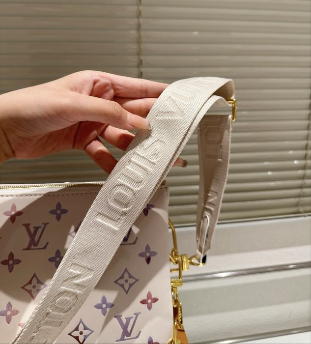 Чанта Louis Vuitton