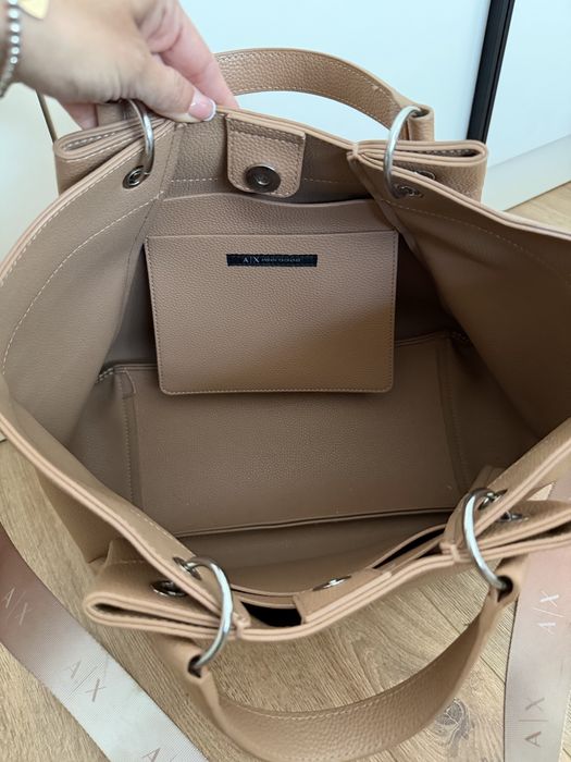 Чанта Armani Exchange
