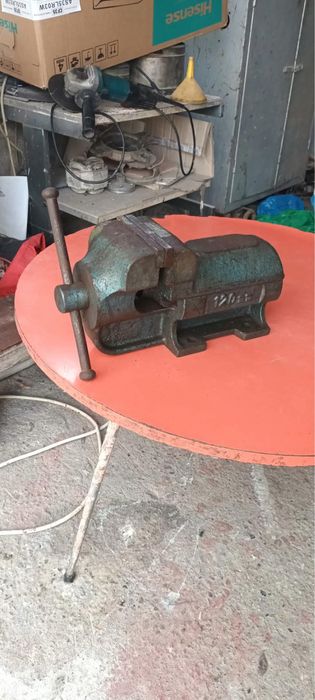Menghina de 120mm. românească nefolosită.