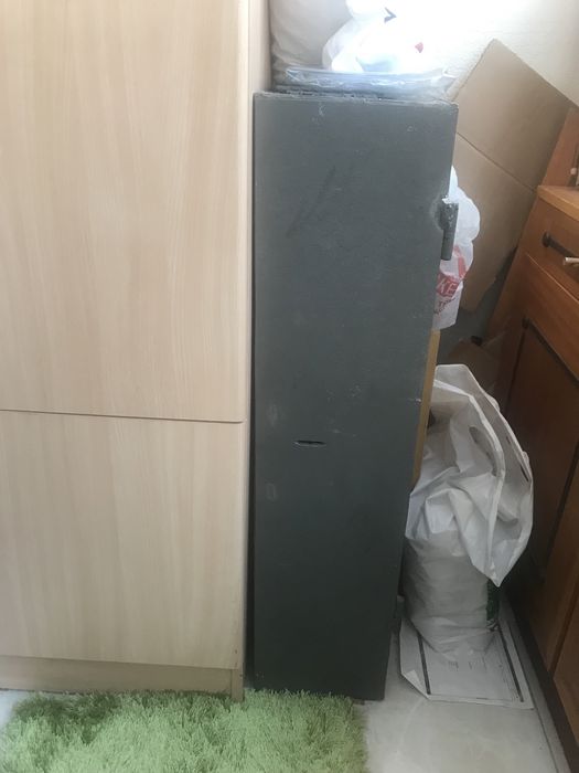 Сейф металлический