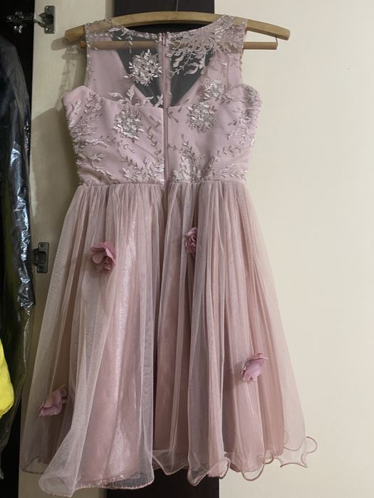 Rochita ocazie roz pudra