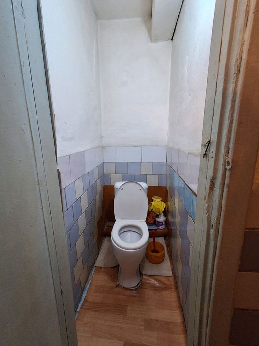 Продам 2-ком квартиру :25м²