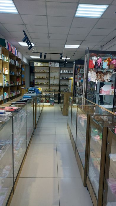 Продам бутик Т/дНур