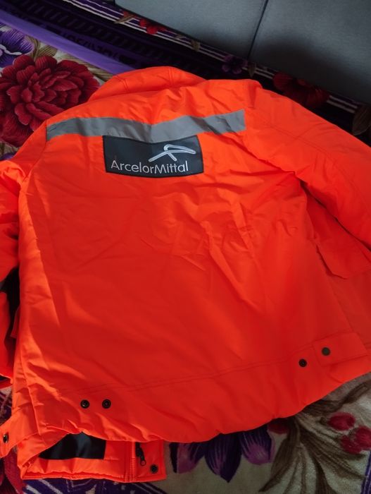 Продам рабочий пуховик и штаны