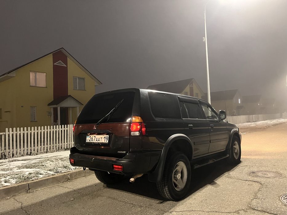 Mitsubishi montero sport