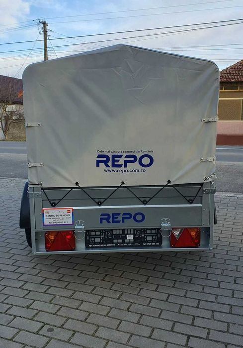 Туристическо ремарке с брезент и шпригли 2.10м x1.15м x 1.15м