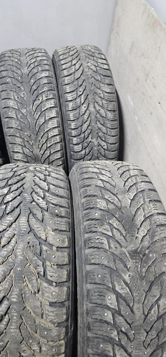 nokian hakkapeliitta 9 suv R17
