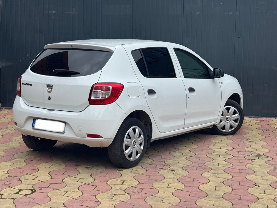 Dacia sandero 1.2 benzina cu gpl