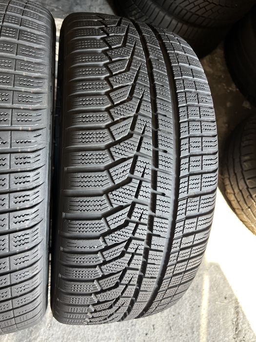 4 anvelope iarna 225/45/18 , Hankook , RunFlat , DOT 2023 , 6.5 mm !