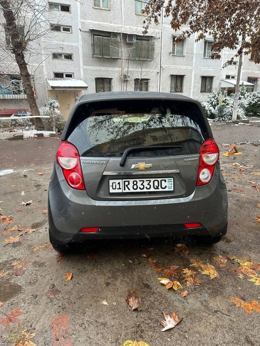 Spark 1.25 bir qol moshina