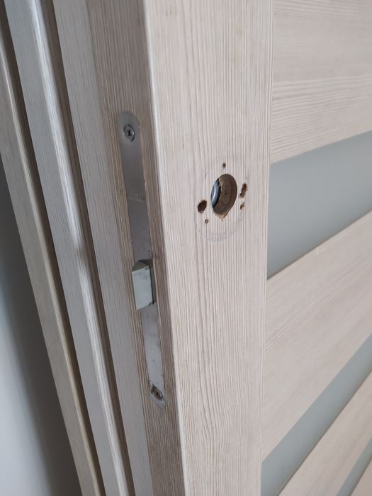 Двери Есік продам 4 шт за 40000тг