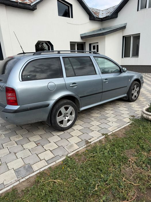 Vand skoda octavia 1