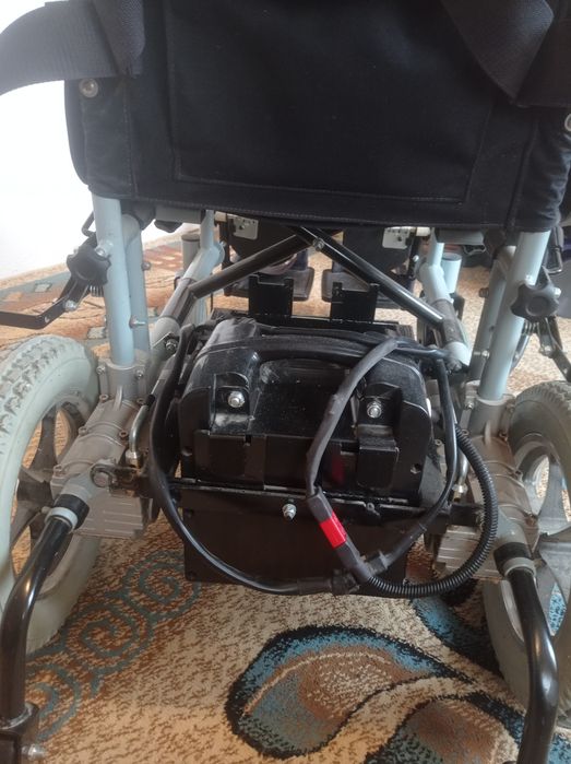 Инвалидный электрический коляска