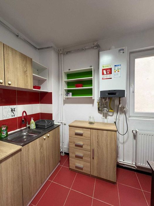 Apartament 2 camere decomandat Rotonda, Calea București | 500E/luna