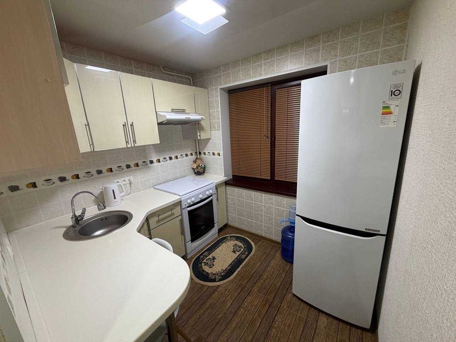 Продаётся 3х комн квартира на 1 этаже Ор-р Центральная аптека