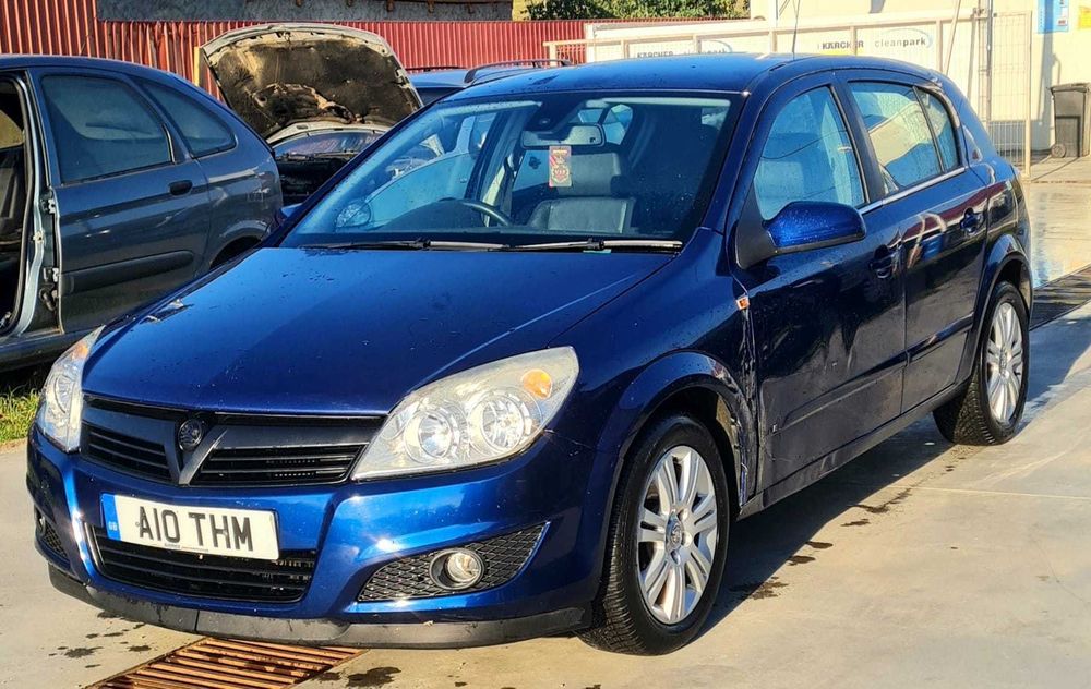 Dezmembrez / Dezmembrari / Piese / Accesorii Opel astra H,1.7 DTH
