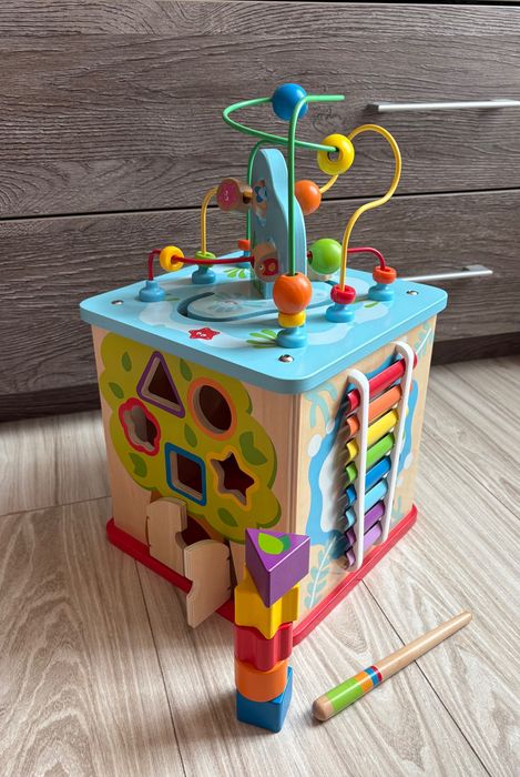 HAPE Мултифункционален дървен куб с активности