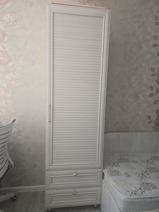 Шкаф ( пинал ) + кровать + матрас
