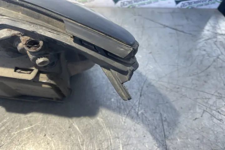 Far dreapta CU DEFECT Ford Focus 2002 1.8 TDCi MT (101 hp)