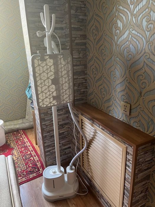 Паровой утюг для вещей