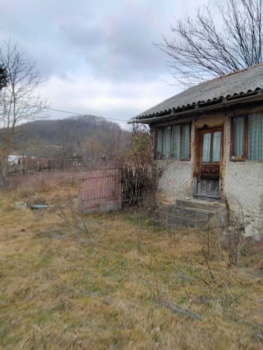 Vânzare teren în Satul Strezeni, comuna Tisău (Buzău)