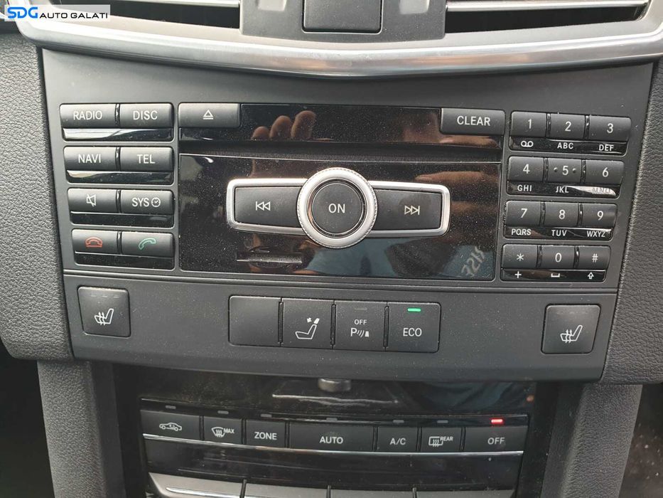 Radio CD Player Mercedes Clasa E Class W212 2009 - 2016 Cod A212900551480 [C8264]