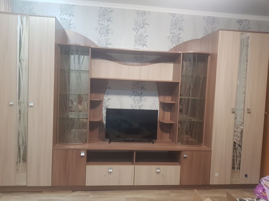 Продам стенку горку