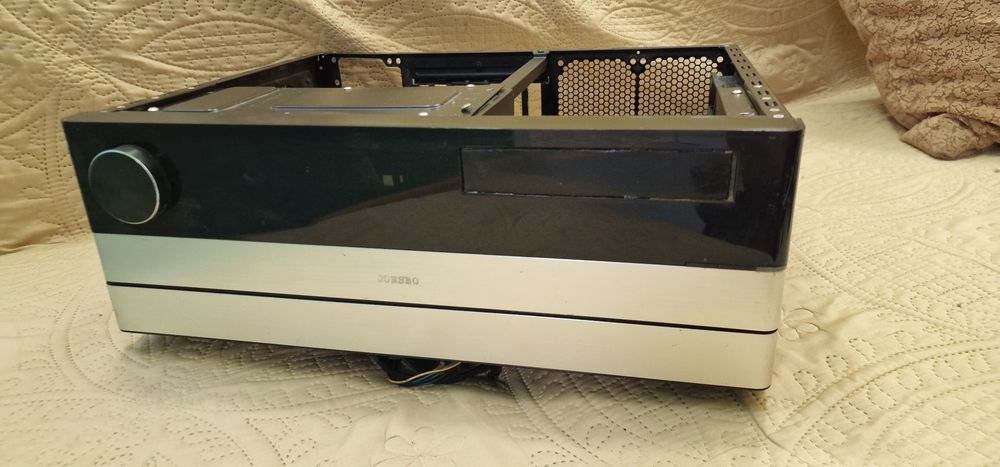 Корпус горизонтальный  ПК Премиум HTPC-корпус Jonsbo G3 Silver (алюмин
