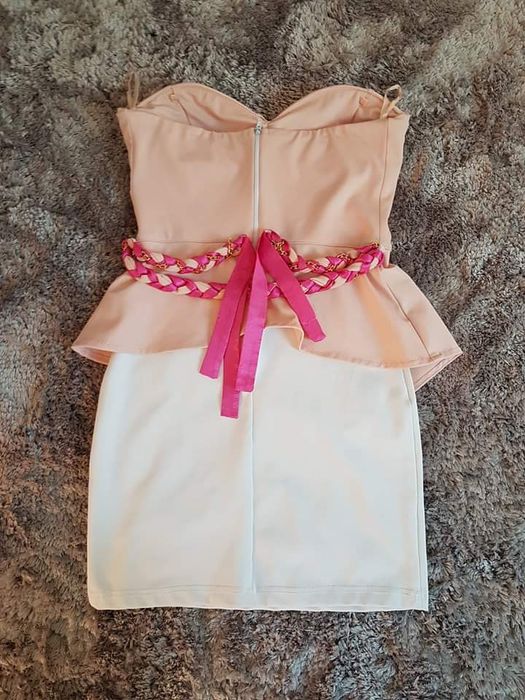 Rochie lunga și rochie scurta