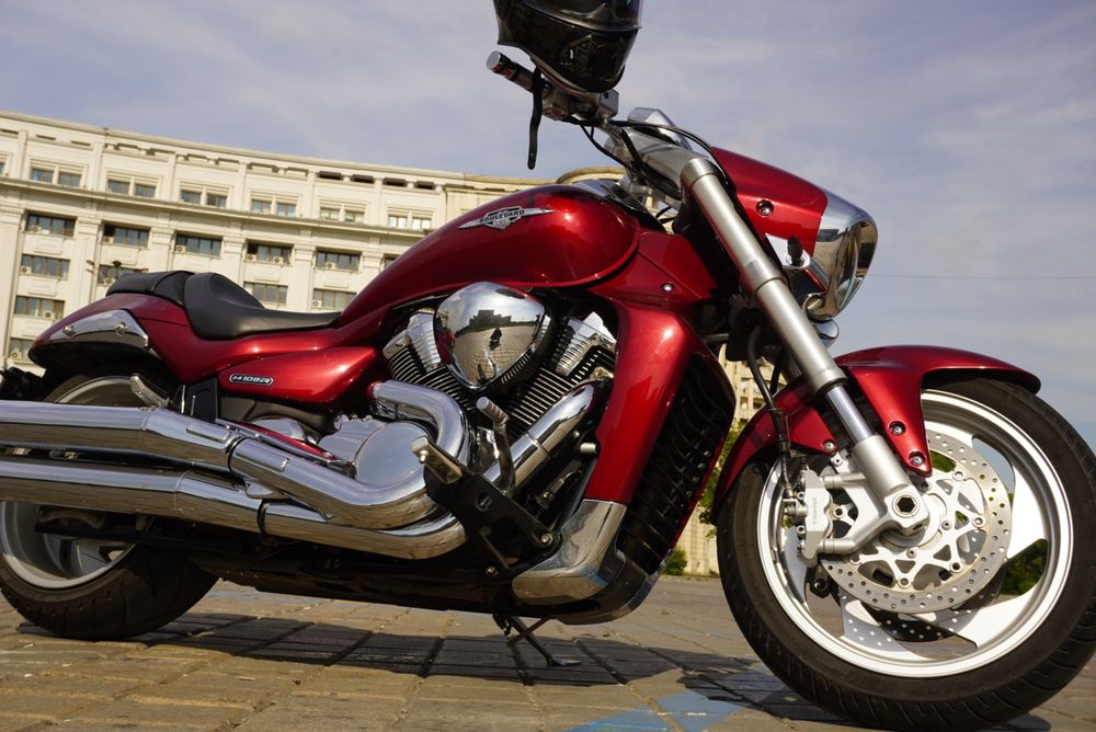 Suzuki Boulevard M109R / VZR1800 Intruder, V2 de 1783cmc, pregătită de sezon