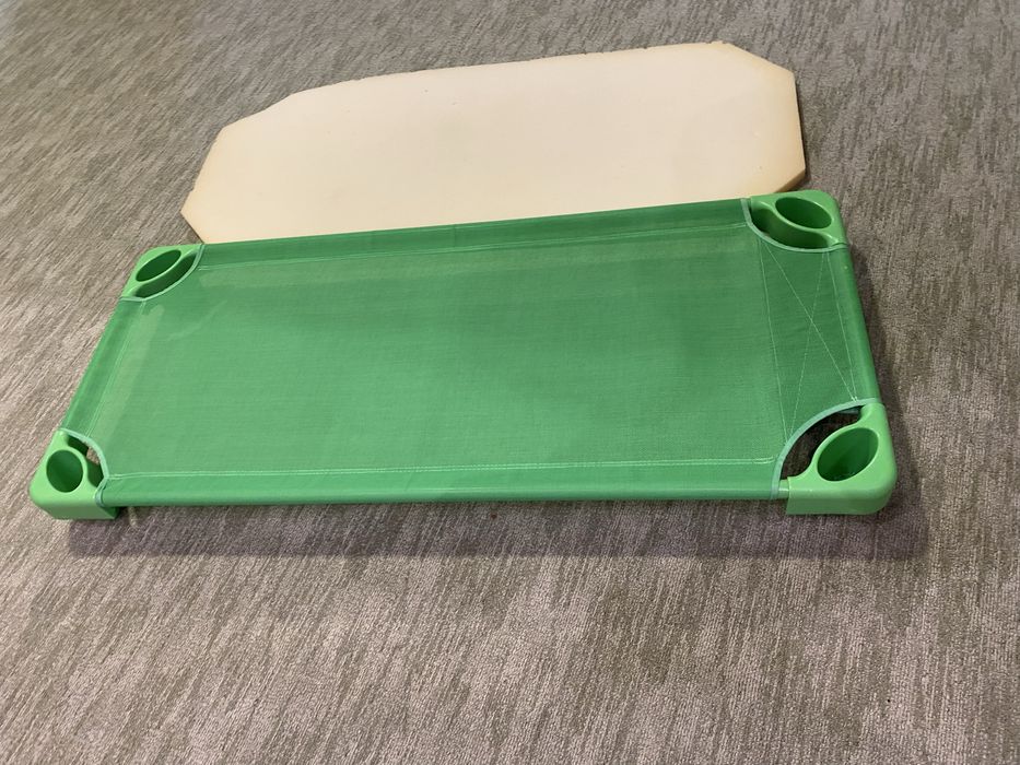 Patut gradinita stivuibil verde